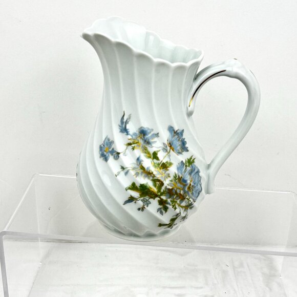 Haviland France Limoges Margaux 20 oz Torse Shaped Porcelain Pitcher Blue Gold - Picture 2 of 16